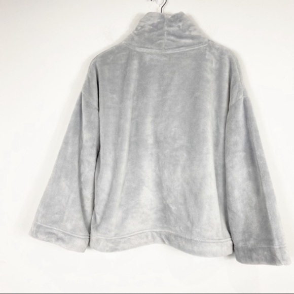 SOFT SURROUNDINGS Glacier Plush Fleece Pullover Cozy Gray Women's Sweater - Picture 6 of 11